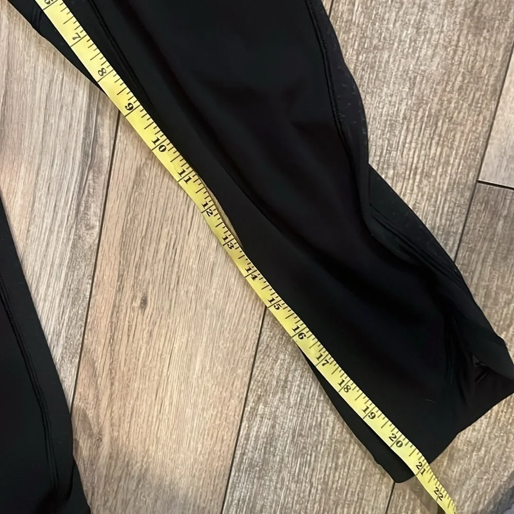 Lululemon Revitalize Crop (21